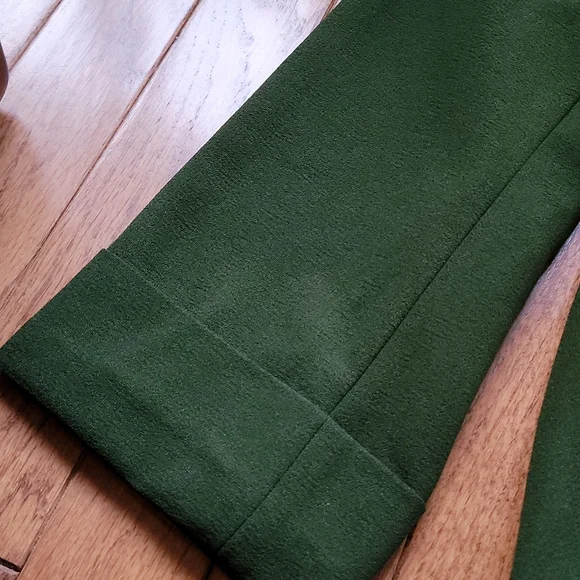 DR2 Rounded-Hem Blazer - Picture 2 of 4